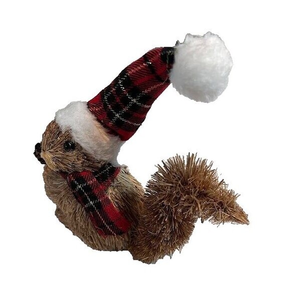 Sisel Bottlebrush Squirrel Plaid Hat & Scarf Christmas Decor Cabincore Wildlife - Picture 4 of 5